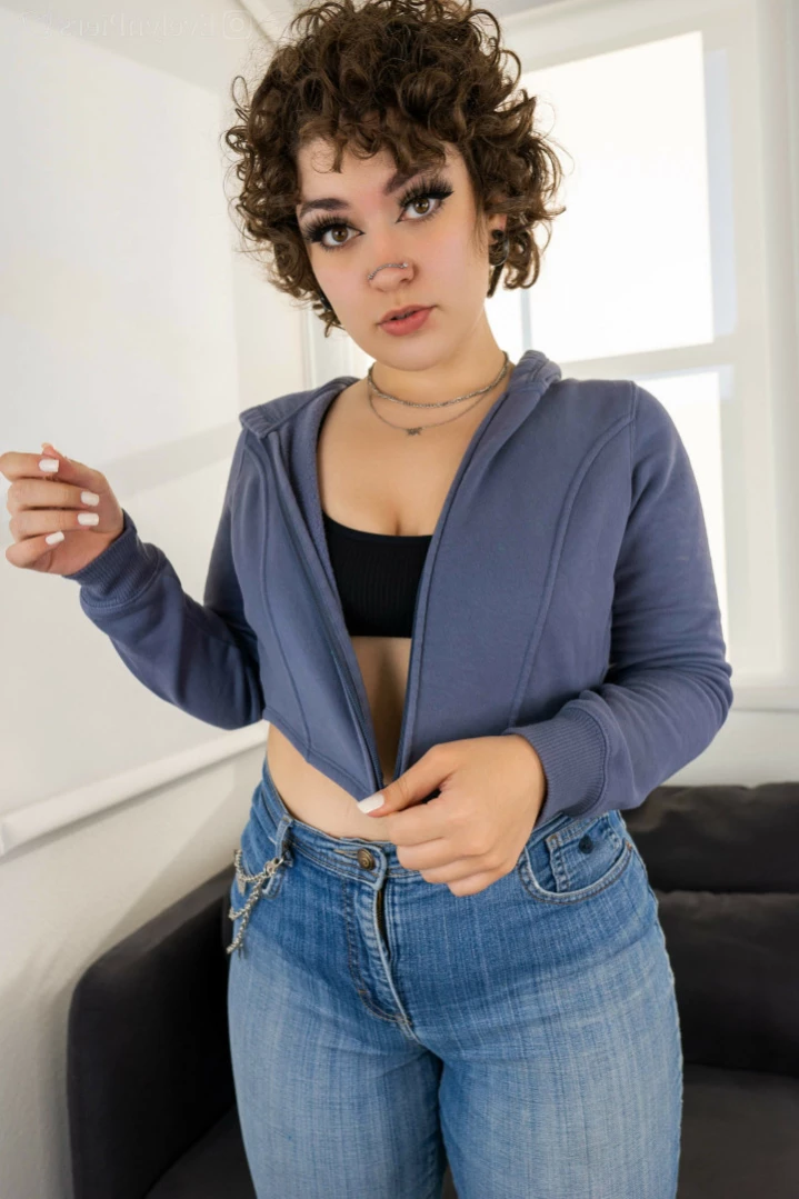 Evie [ evelynpiers ] Onlyfans leaked photo 13149629 on Hotleaks.tv