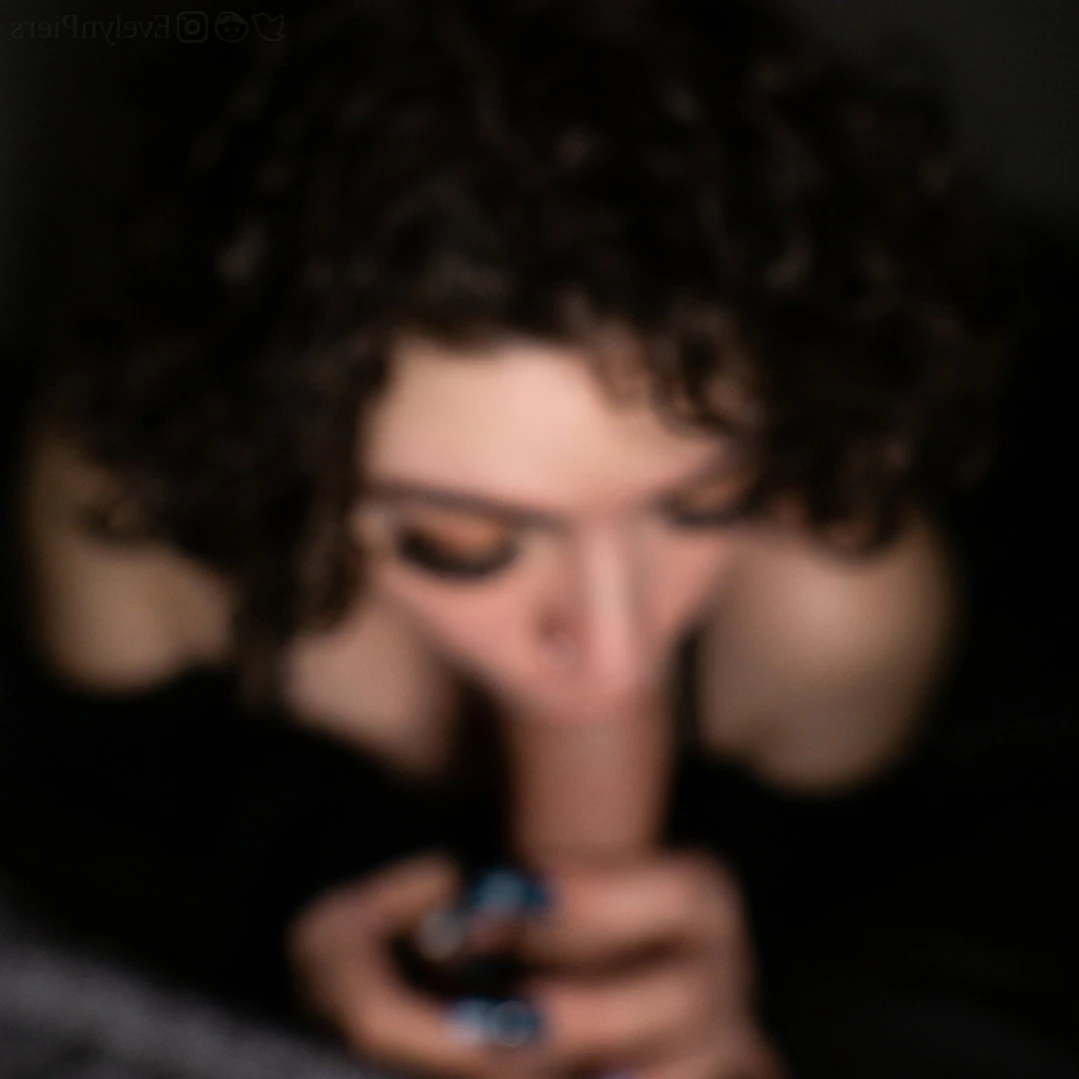 Evie [ evelynpiers ] Onlyfans leaked photo 13202605 on Hotleaks.tv