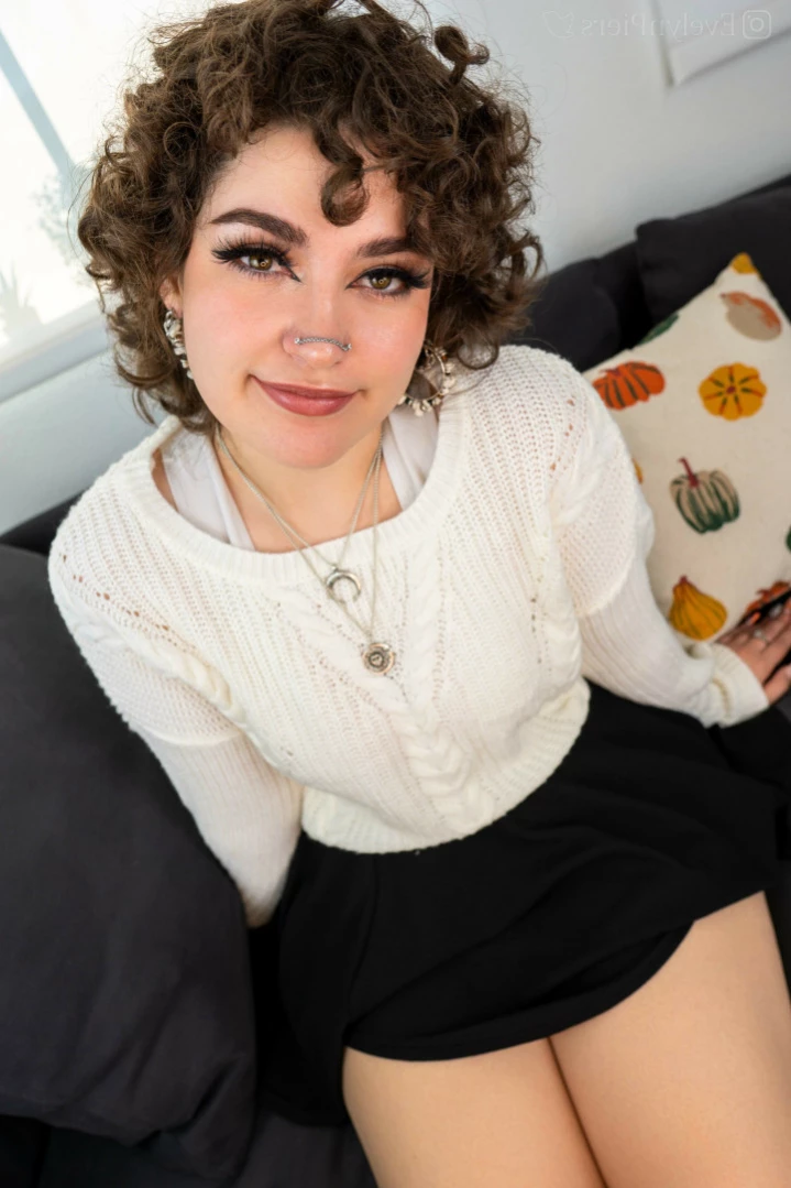 Evie [ evelynpiers ] Onlyfans leaked photo 15145641 on Hotleaks.tv