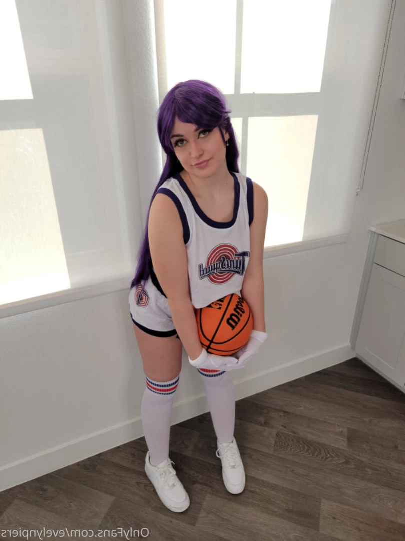 Evie [ evelynpiers ] Onlyfans leaked photo 15491349 on Hotleaks.tv