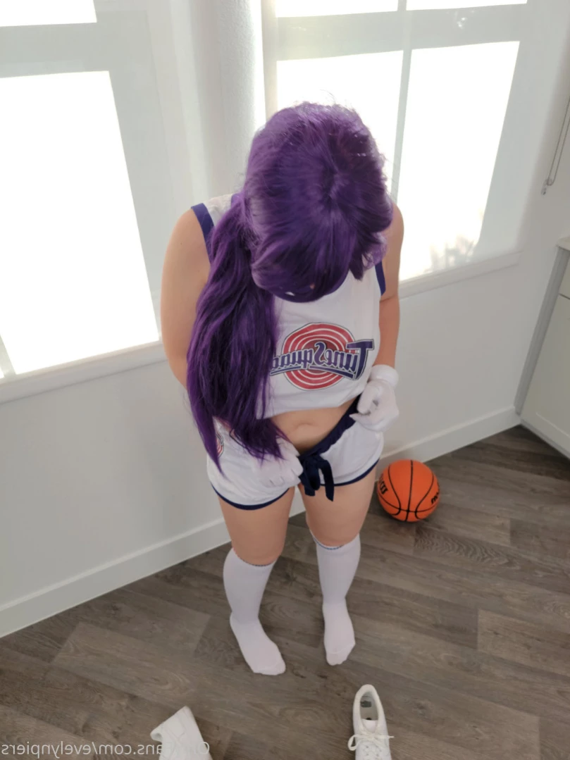 Evie [ evelynpiers ] Onlyfans leaked photo 16307983 on Hotleaks.tv