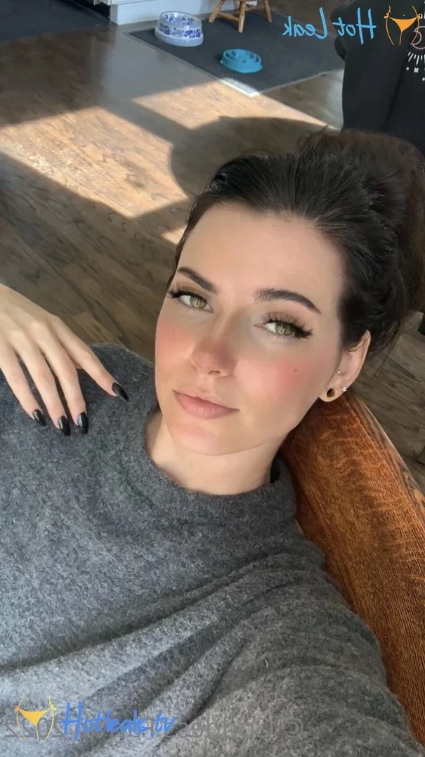 🖤𝕲𝖔𝖉𝖉𝖊𝖘𝖘 𝕱𝖆𝖗𝖗𝖆𝖍🖤 [ farrahderossi ] Onlyfans leaked photo 11897756 on Hotleaks.tv