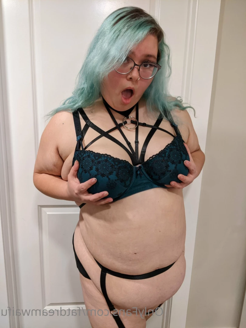 Estrella [ fatdreamwaifu ] Onlyfans leaked photo 12342477 on Hotleaks.tv