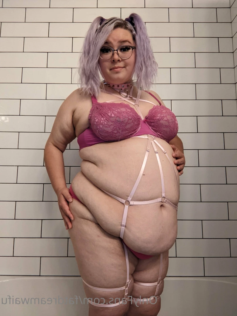 Estrella [ fatdreamwaifu ] Onlyfans leaked photo 16486524 on Hotleaks.tv