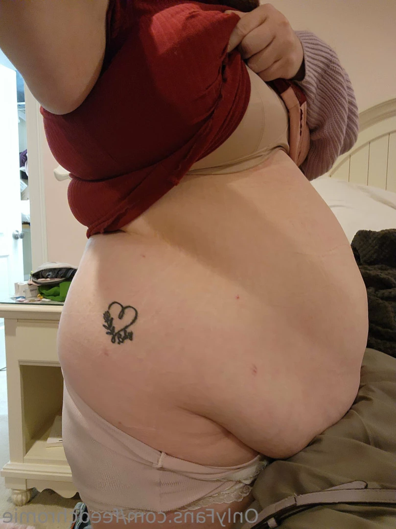Chromie // Jigglybellysoftheart [ feedchromie ] Onlyfans leaked photo 12401390 on Hotleaks.tv