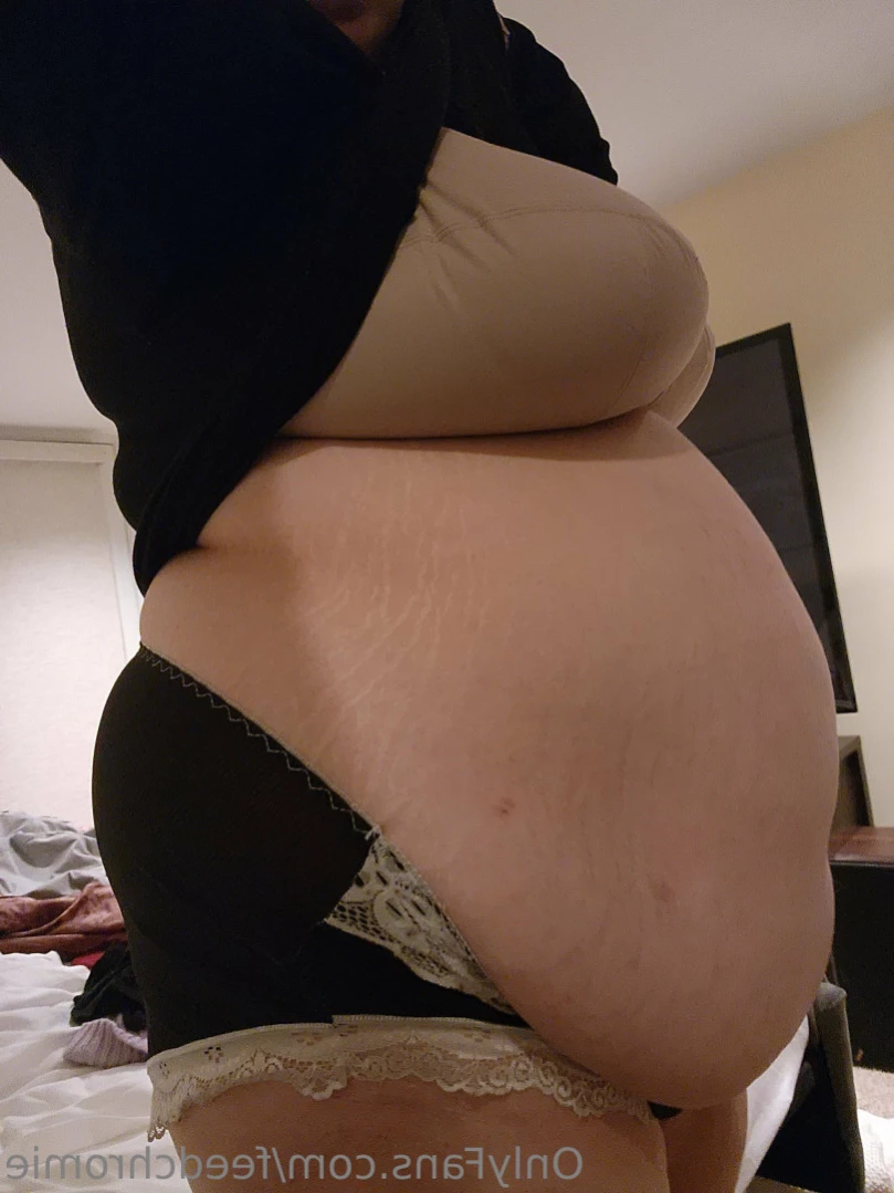 Chromie // Jigglybellysoftheart [ feedchromie ] Onlyfans leaked photo 14081311 on Hotleaks.tv