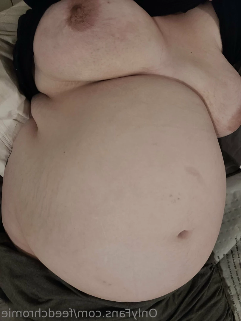 Chromie // Jigglybellysoftheart [ feedchromie ] Onlyfans leaked photo 15271148 on Hotleaks.tv