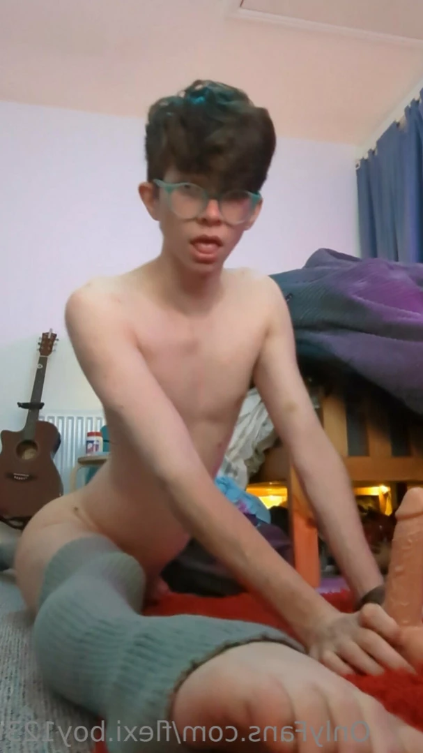 Bendy Boy [ flexi.boy123 ] Onlyfans leaked photo 14254513 on Hotleaks.tv
