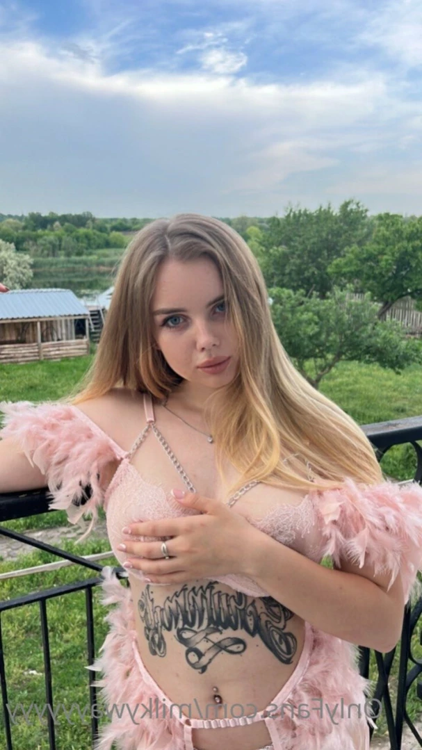 flora_belll Onlyfans leaked photo 12449558 on Hotleaks.tv