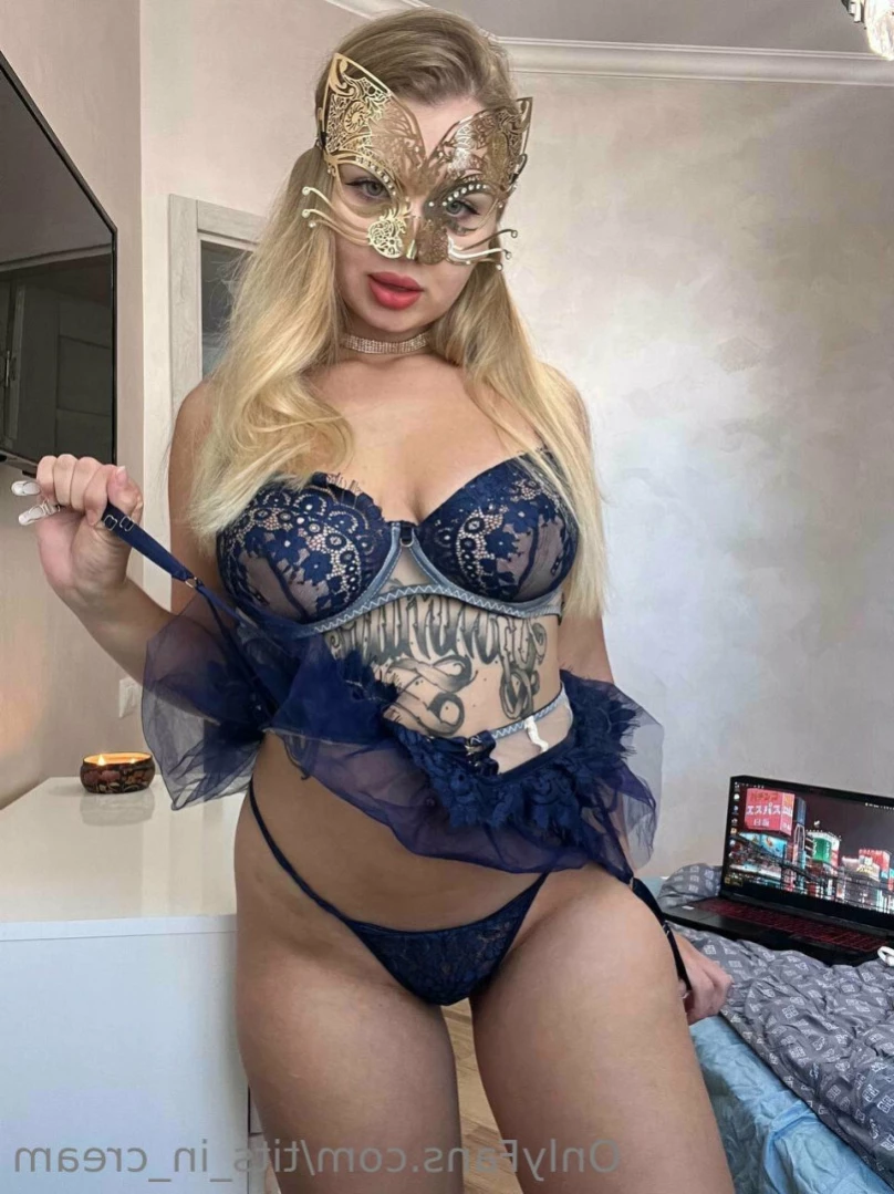 flora_belll Onlyfans leaked photo 12450007 on Hotleaks.tv