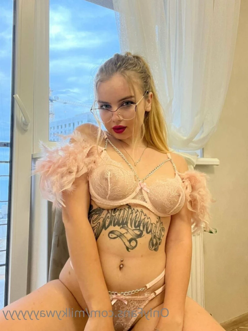 flora_belll Onlyfans leaked photo 12451393 on Hotleaks.tv