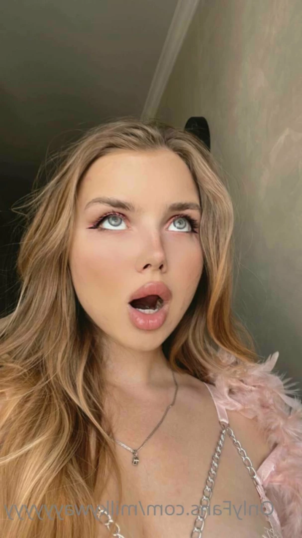 flora_belll Onlyfans leaked photo 12451925 on Hotleaks.tv