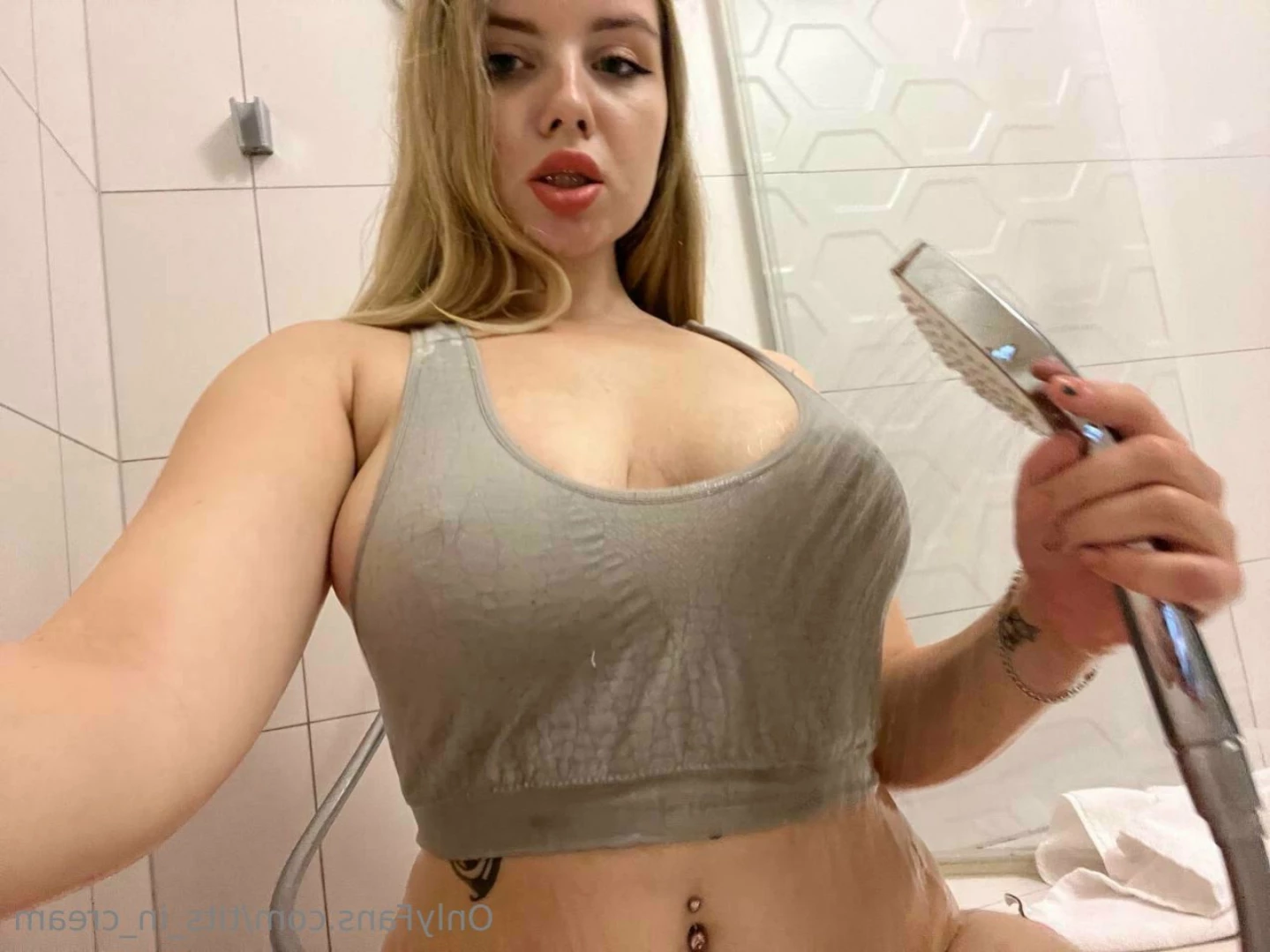flora_belll Onlyfans leaked photo 16083117 on Hotleaks.tv