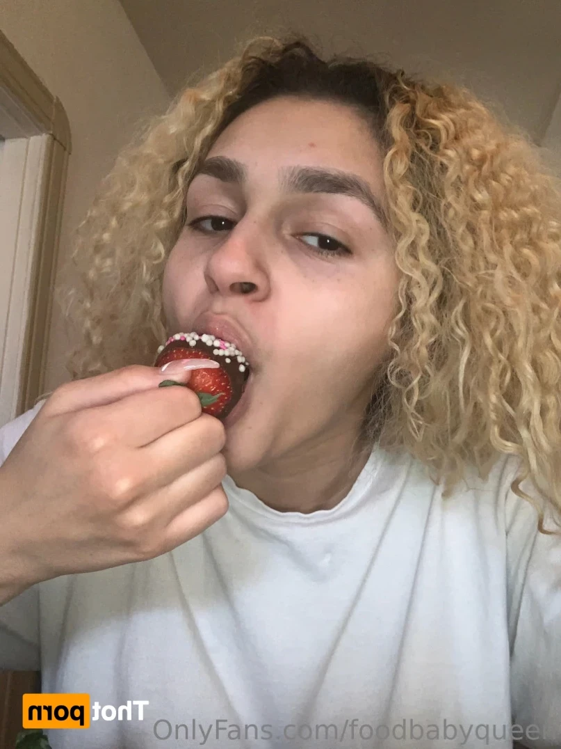 Foodbaby [ foodbabyqueen ] Onlyfans leaked photo 10921540 on Hotleaks.tv
