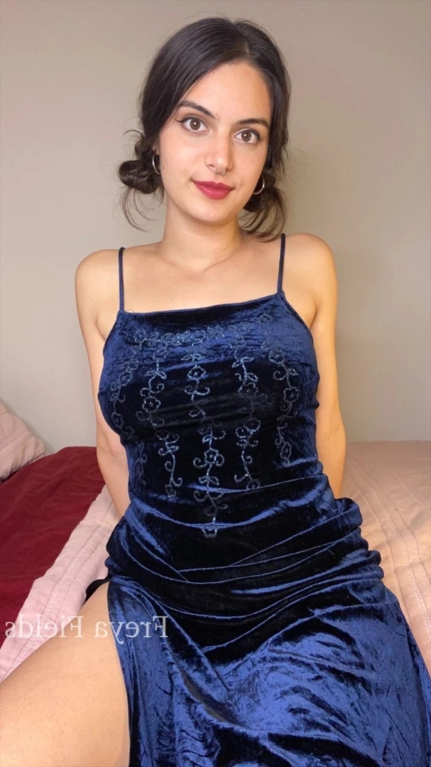 Freya Fields [ freyafields ] Onlyfans leaked photo 12753454 on Hotleaks.tv