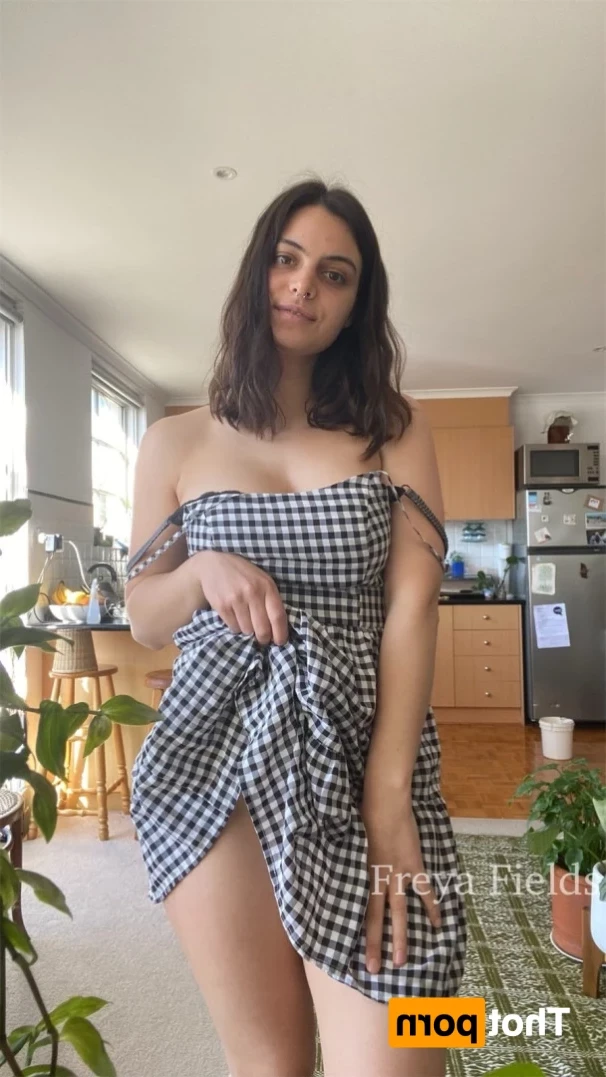Freya Fields [ freyafields ] Onlyfans leaked photo 14126162 on Hotleaks.tv
