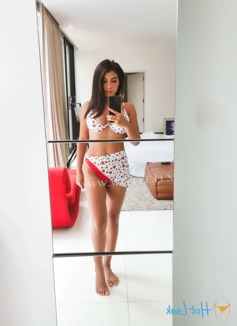 𝓜𝓪𝔂𝓵𝓮𝓮 𝓕𝓾𝓷 ＶＩＰ 🔥🍑🌺 [ funvip ] Onlyfans leaked photo 13427036 on Hotleaks.tv