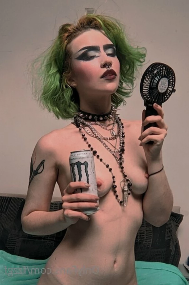 Fizz [ fzzgf ] Onlyfans leaked photo 13662108 on Hotleaks.tv