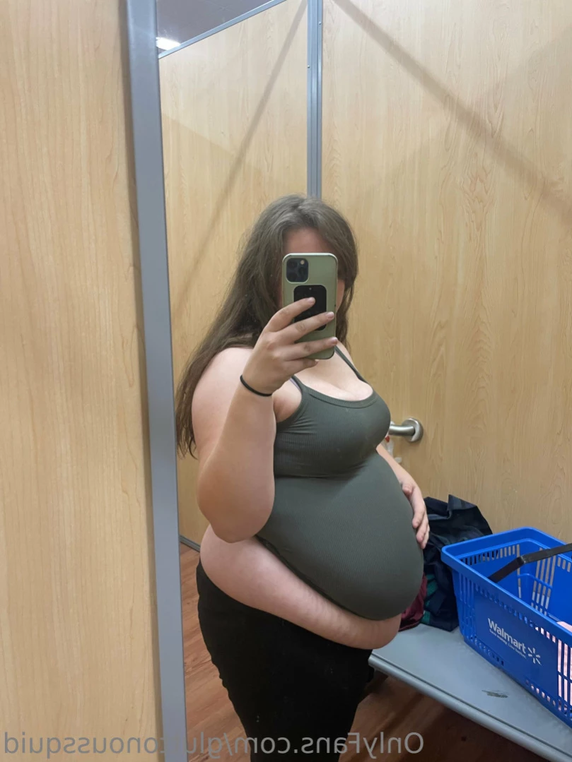 Laura 🍜🍱 [ gluttonoussquid ] Onlyfans leaked photo 14083093 on Hotleaks.tv