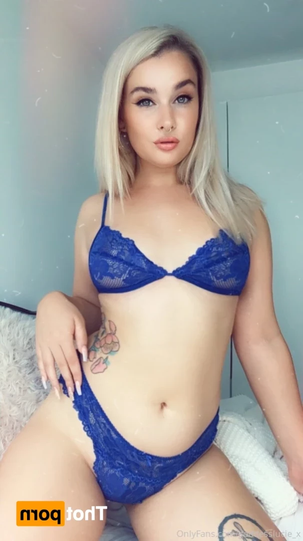 ✨💕Goddess Lucie 💕✨ [ goddesslucie_x ] Onlyfans leaked photo 13303403 on Hotleaks.tv
