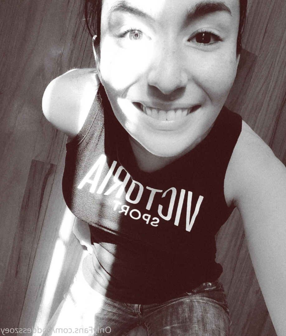 🟢 GoddessZoey [ goddesszoey ] Onlyfans leaked photo 11325327 on Hotleaks.tv