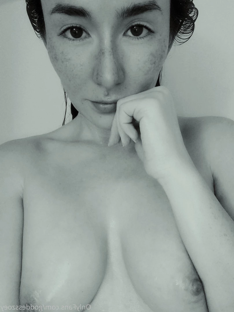 🟢 GoddessZoey [ goddesszoey ] Onlyfans leaked photo 13177652 on Hotleaks.tv