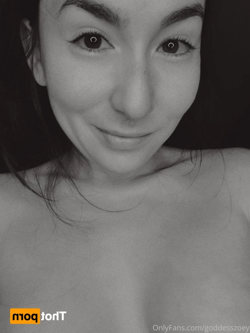 🟢 GoddessZoey [ goddesszoey ] Onlyfans leaked photo 14606264 on Hotleaks.tv