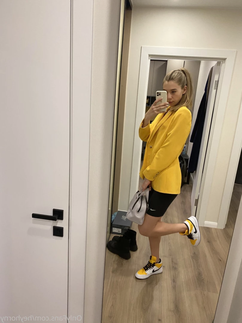 Mira [ heyhorny ] Onlyfans leaked photo 13463342 on Hotleaks.tv
