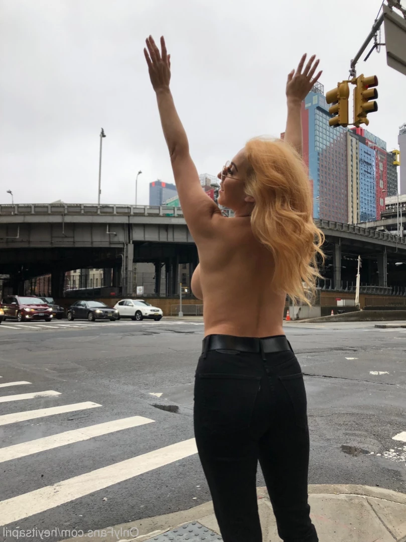 April O’Neil [ heyitsapril ] Onlyfans leaked photo 16495615 on Hotleaks.tv