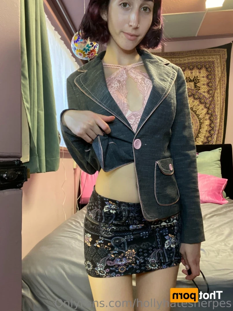 holly buncuga &lt;3 [ hollyhatesherpes ] Onlyfans leaked photo 15965424 on Hotleaks.tv