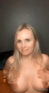 Holly Jane [ hollyjaneloves69 ] Onlyfans leaked video 18151482 on Hotleaks.tv