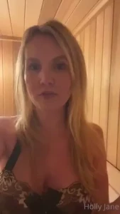 Holly Jane [ hollyjaneloves69 ] Onlyfans leaked video 18151497 on Hotleaks.tv