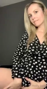 Holly Jane [ hollyjaneloves69 ] Onlyfans leaked video 18151553 on Hotleaks.tv