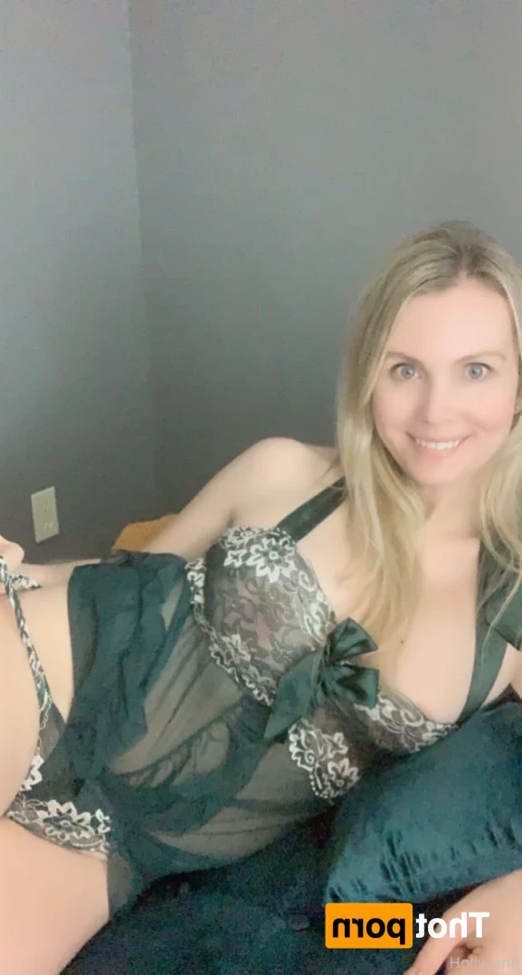 Holly Jane [ hollyjaneloves69 ] Onlyfans leaked photo 12847308 on Hotleaks.tv