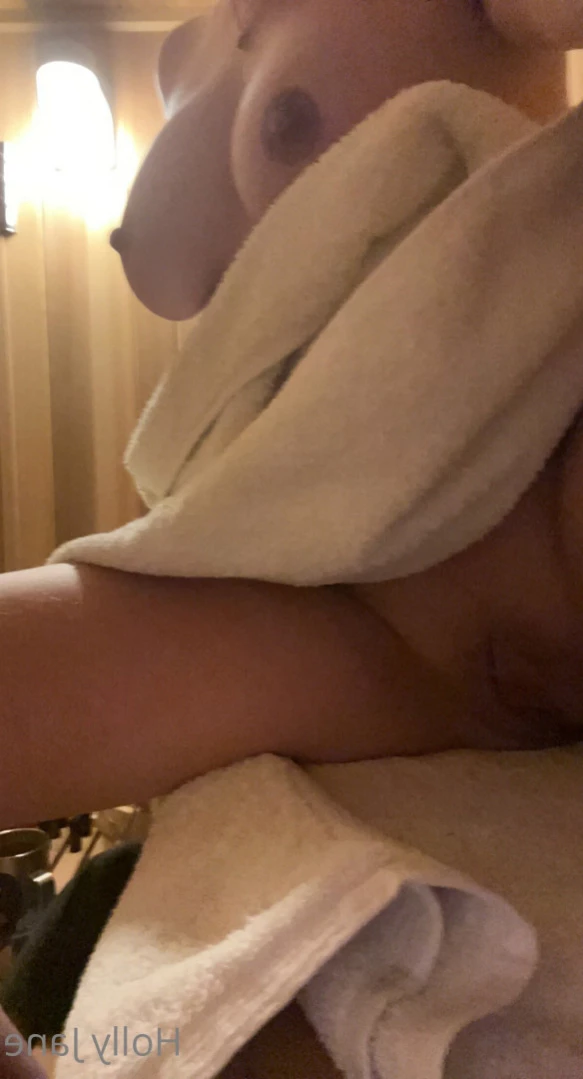 Holly Jane [ hollyjaneloves69 ] Onlyfans leaked photo 13496499 on Hotleaks.tv