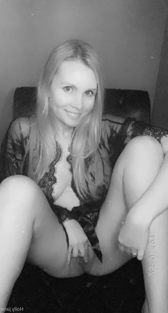 Holly Jane [ hollyjaneloves69 ] Onlyfans leaked photo 14268057 on Hotleaks.tv