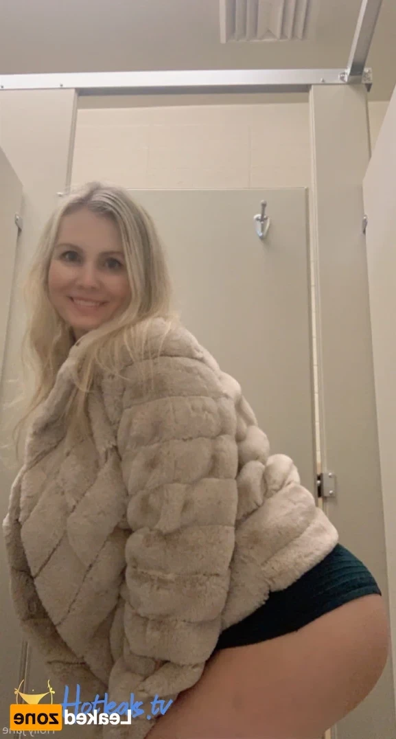 Holly Jane [ hollyjaneloves69 ] Onlyfans leaked photo 14310505 on Hotleaks.tv