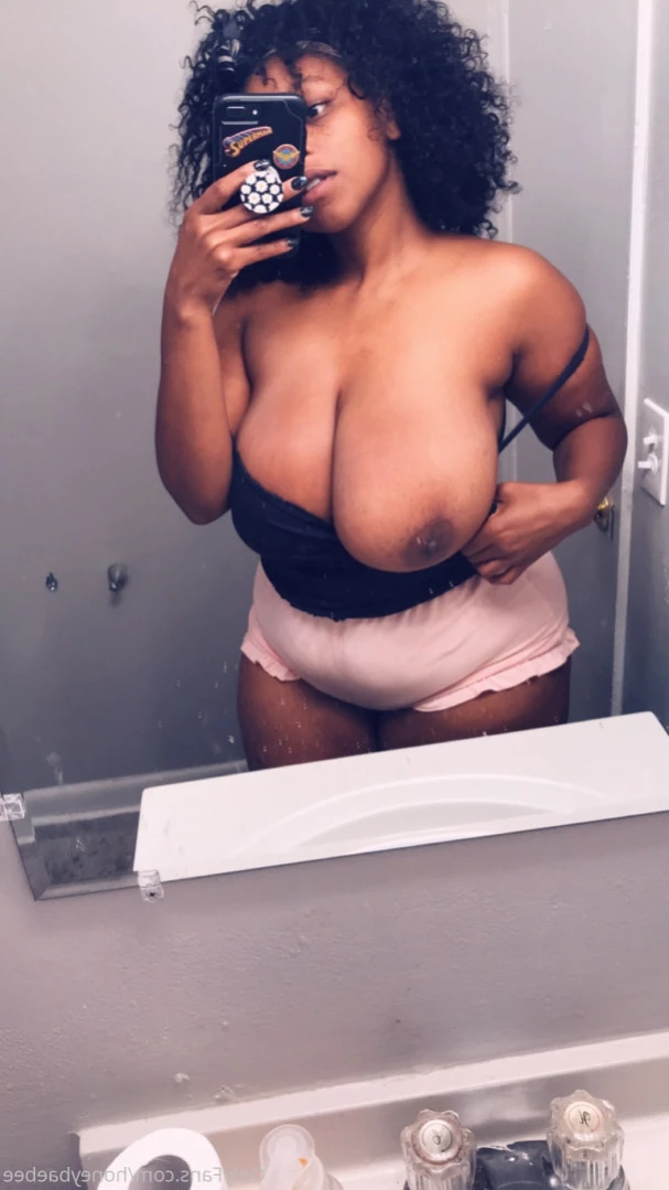 honeybaebee Onlyfans leaked photo 13506737 on Hotleaks.tv