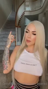 14022932