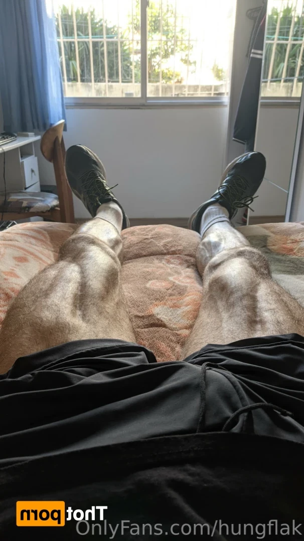 hungflak Onlyfans leaked photo 14944628 on Hotleaks.tv