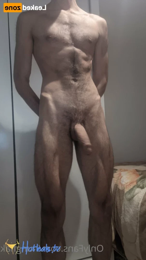 hungflak Onlyfans leaked photo 15860885 on Hotleaks.tv