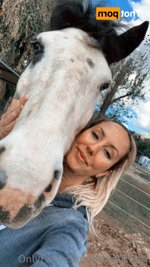 Brett Rossi [ imbrettrossi ] Onlyfans leaked photo 12754529 on Hotleaks.tv