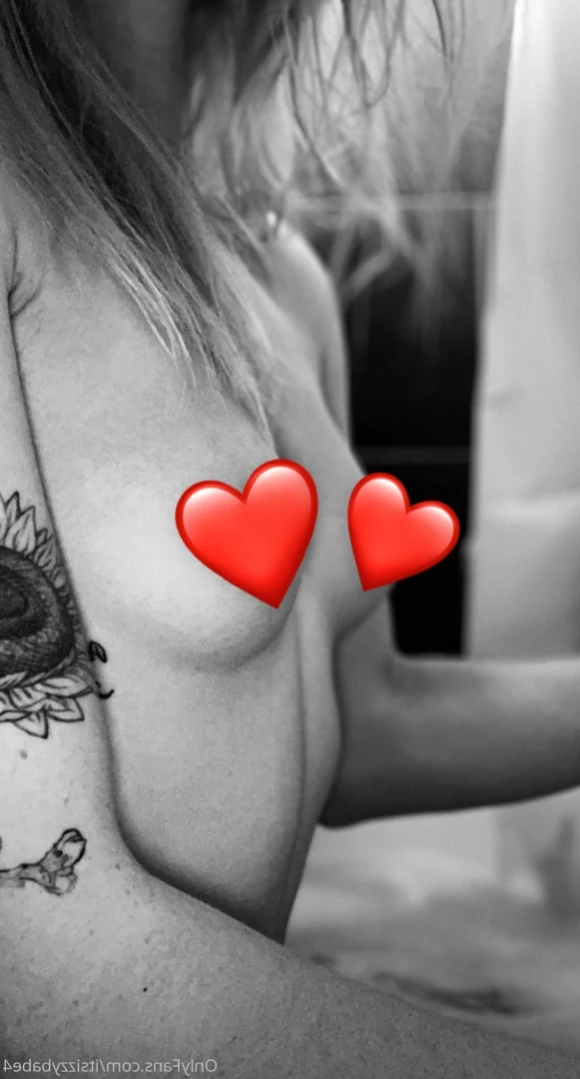 Izzy [ itsizzybabe4 ] Onlyfans leaked photo 13543654 on Hotleaks.tv