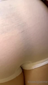 10821010