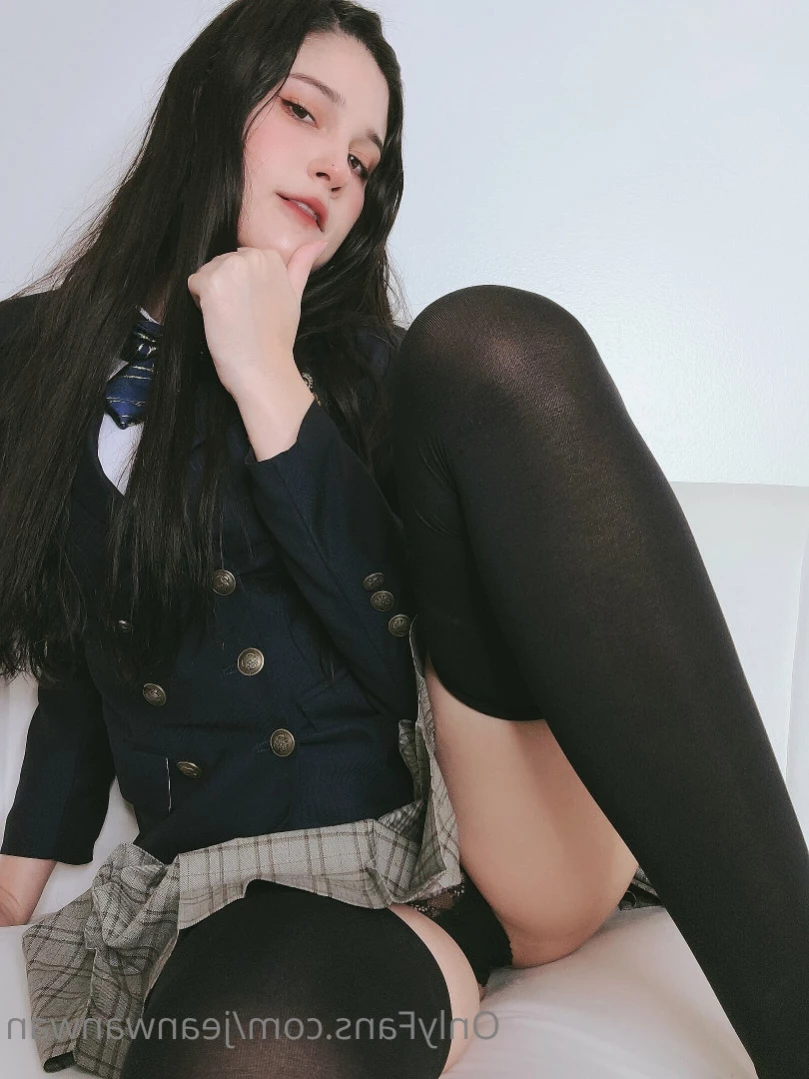 jeanwanwan Onlyfans leaked photo 12442444 on Hotleaks.tv