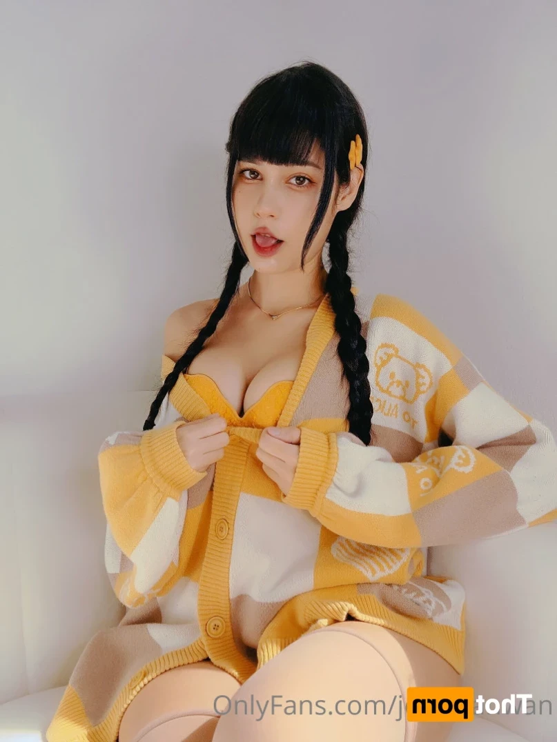 jeanwanwan Onlyfans leaked photo 14621611 on Hotleaks.tv
