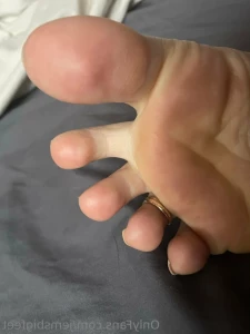 10963617