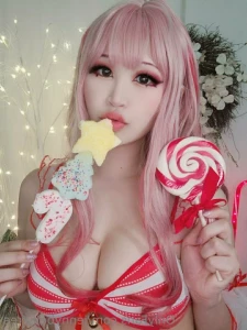 12053122