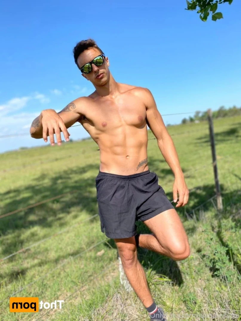 Joaquin [ joaquinsutto ] Onlyfans leaked photo 12861468 on Hotleaks.tv