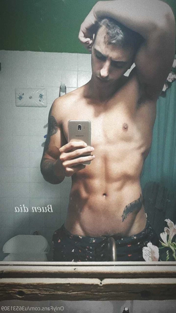 Joaquin [ joaquinsutto ] Onlyfans leaked photo 13451352 on Hotleaks.tv